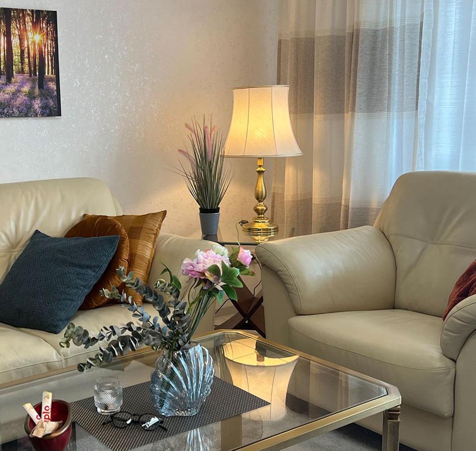 Ferienwohnung Goodtimes Hausen Uber Aar Exterior photo